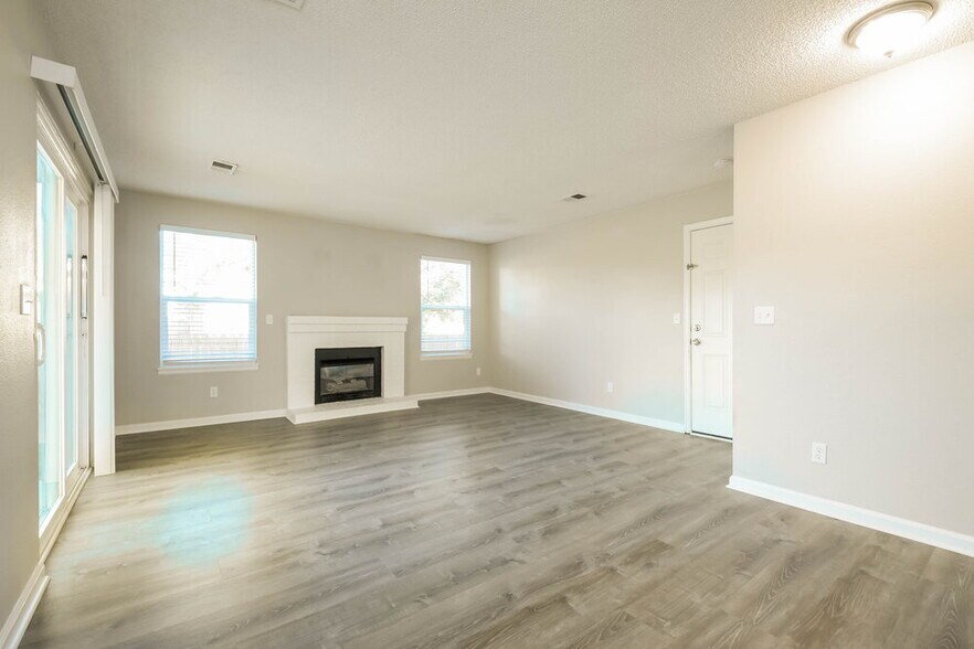 Building Photo - 9659 Gilpin St