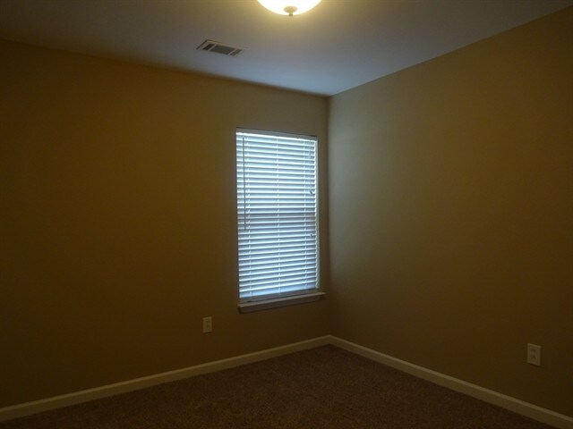 Building Photo - 505 Millervale Road