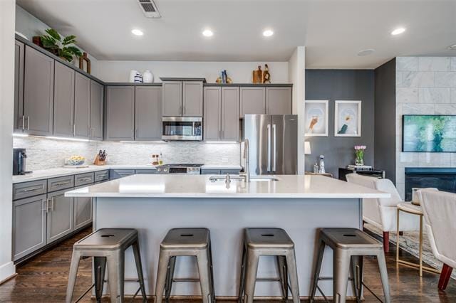 Building Photo - 6015 Chimera Ct