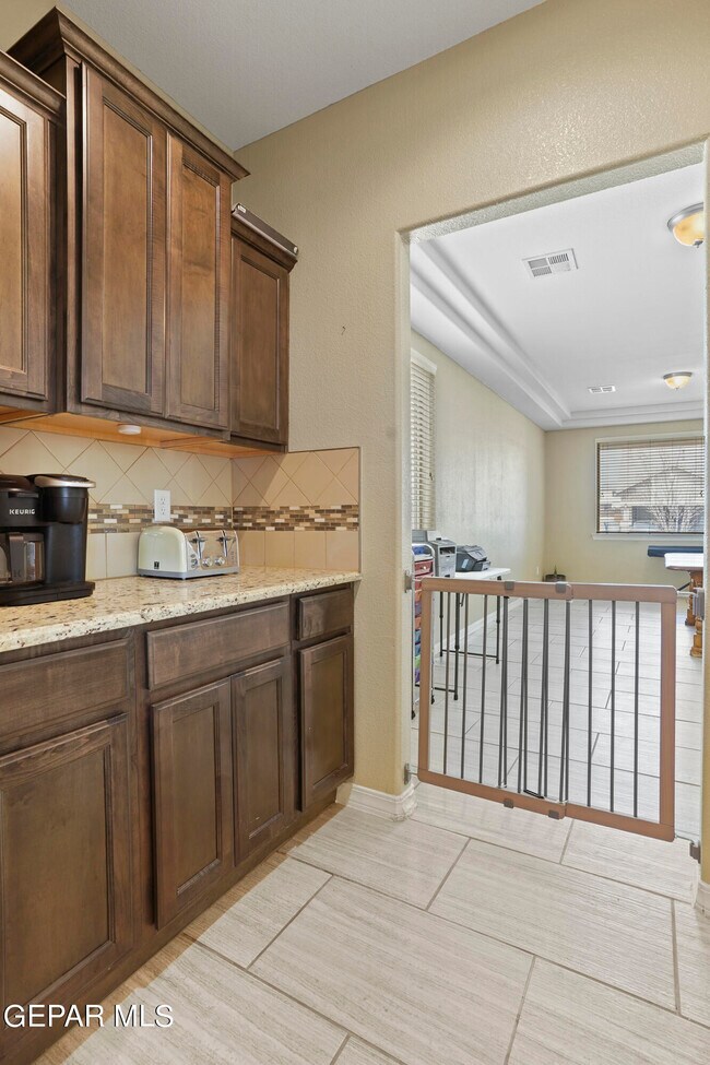 Building Photo - 12616 Arrow Weed Dr