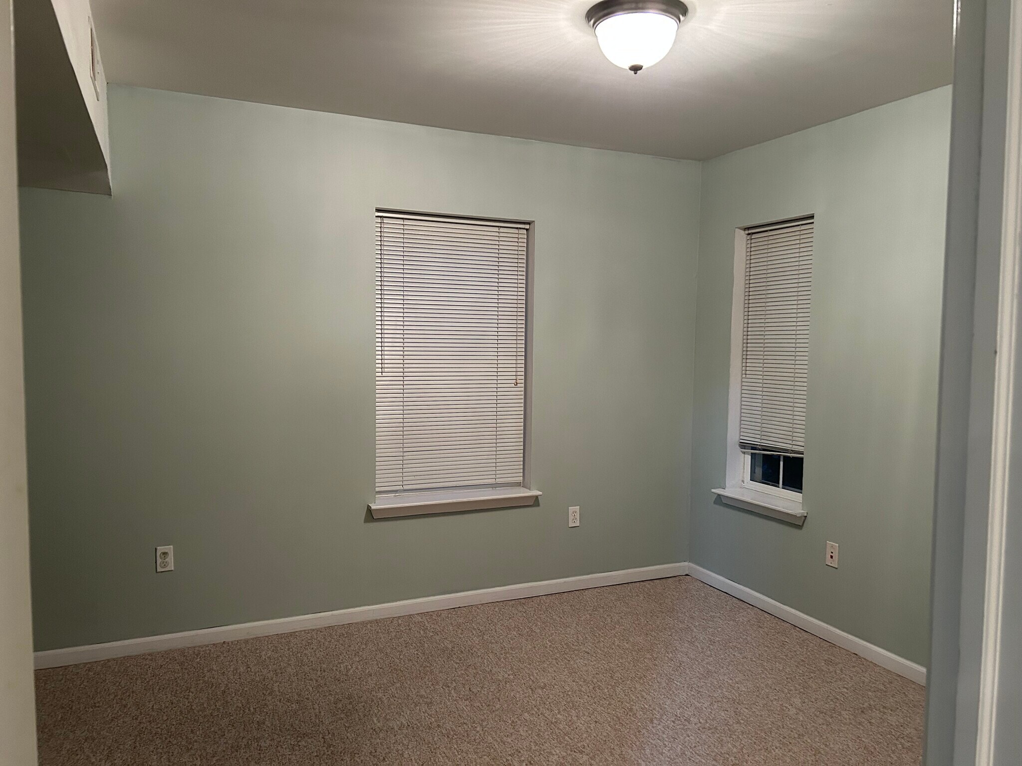 Building Photo - 2269 S Main St