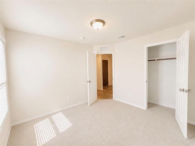 Building Photo - 4533 Greenham Ln.