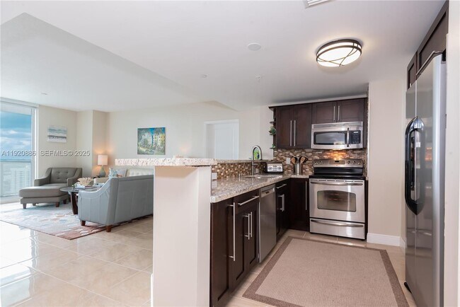 Building Photo - 1250 S Miami Ave