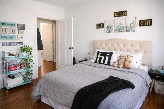 Building Photo - 19 Marney St