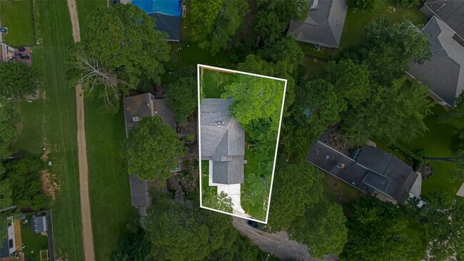 Building Photo - 11622 Twain Dr