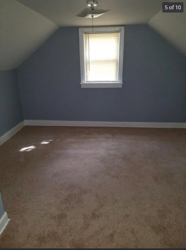 Building Photo - 3900 Marcy Pl