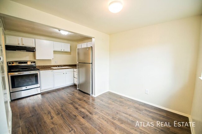 Building Photo - 7240 Tennyson St