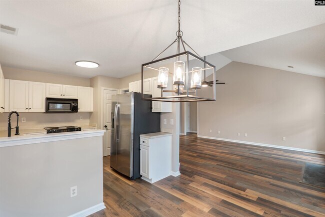 Building Photo - 313 Rolling Knoll Dr