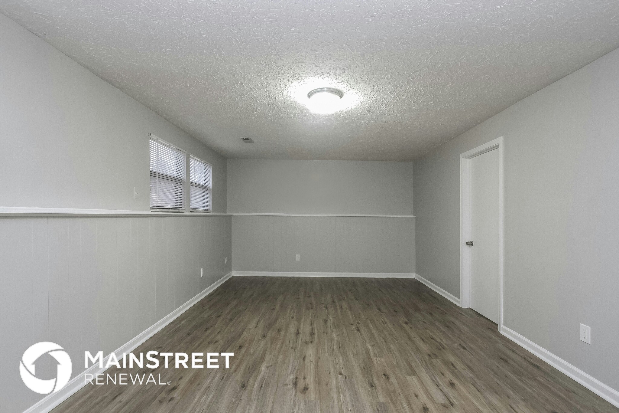 Building Photo - 4212 Clayburn Dr