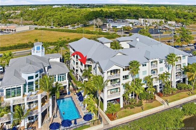 Building Photo - 975 NW Flagler Ave