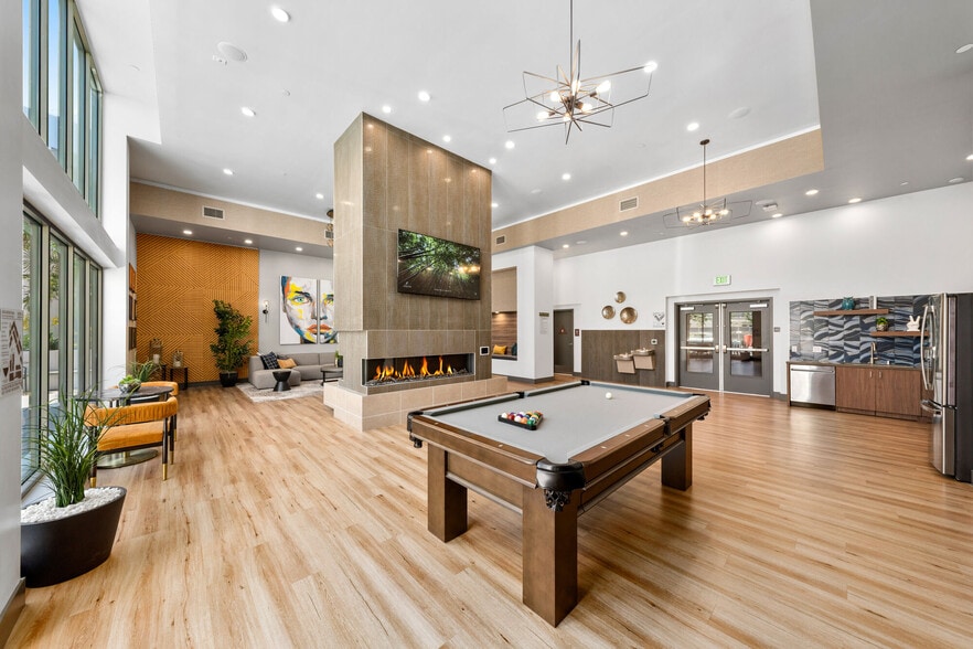 The Elinor 4531 Hollywood Blvd Los Angeles CA 90027 Apartment Finder