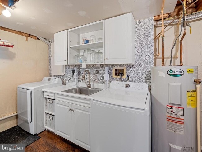 Building Photo - 8725 W Fort Foote Terrace