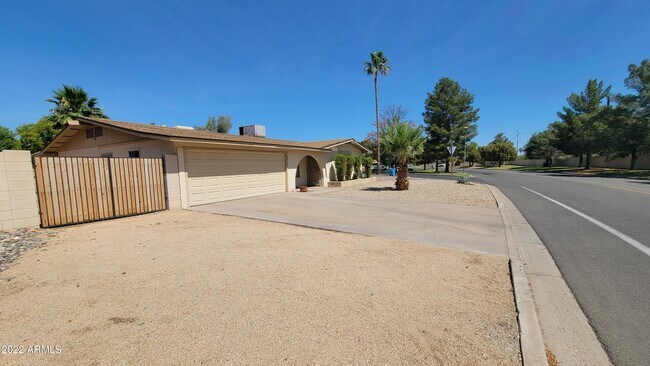 Building Photo - 4310 W Mary Cir