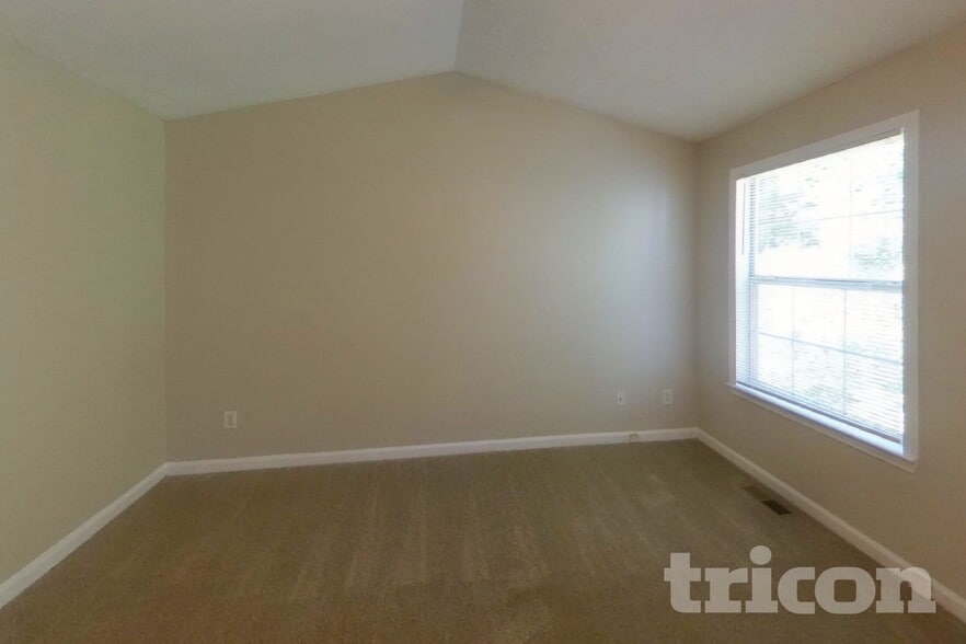 Building Photo - 119 Lake Terrace
