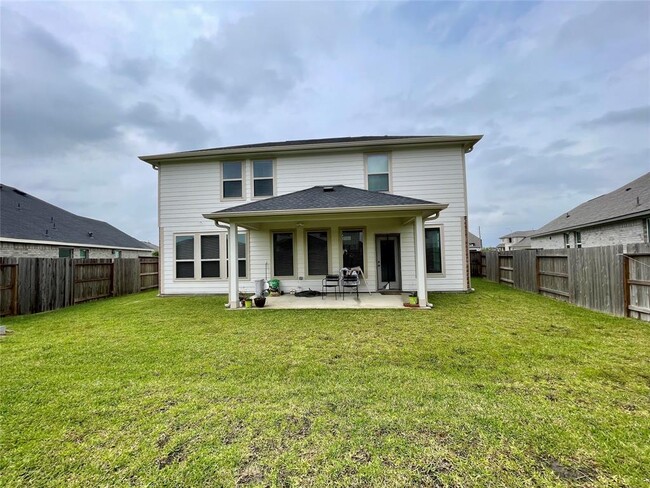 Building Photo - 31603 Rosebud Vly Ln