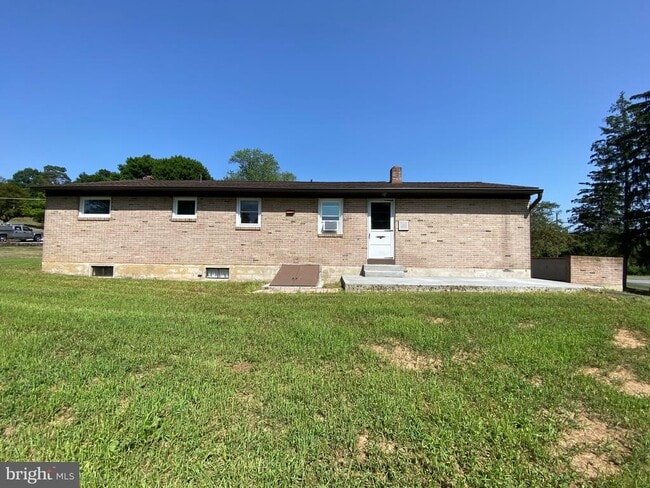 Building Photo - 51 Clay Slate Rd
