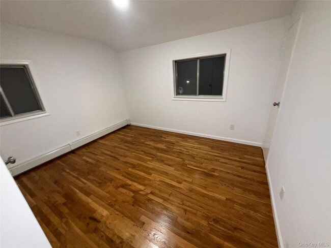 Building Photo - 8 Jonquill Ln