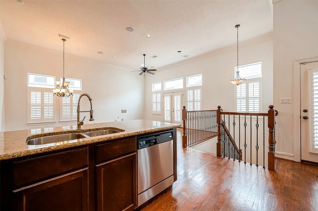 Building Photo - 5608 Kansas St