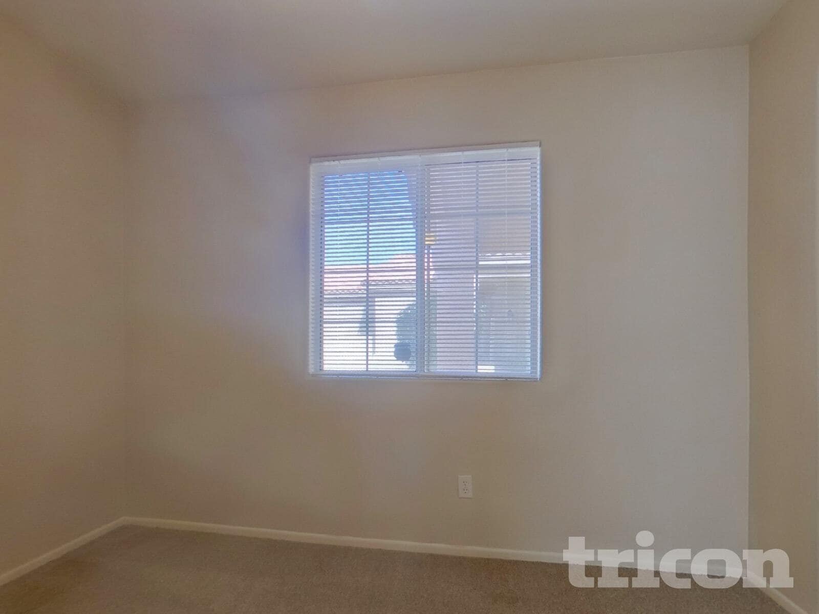 Building Photo - 21619 N 29th Dr