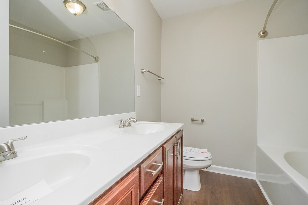 Building Photo - 406 Birdstone Dr
