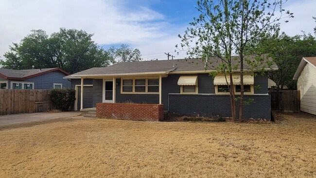 Primary Photo - Cute Home Located in the Heart Of Lubbock!