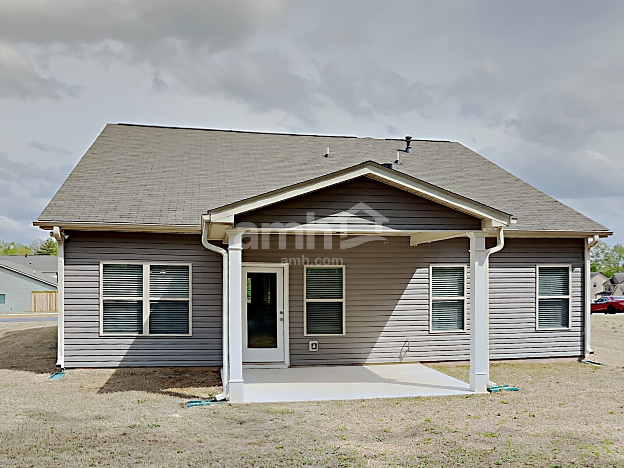 Building Photo - 260 Deodar Ln