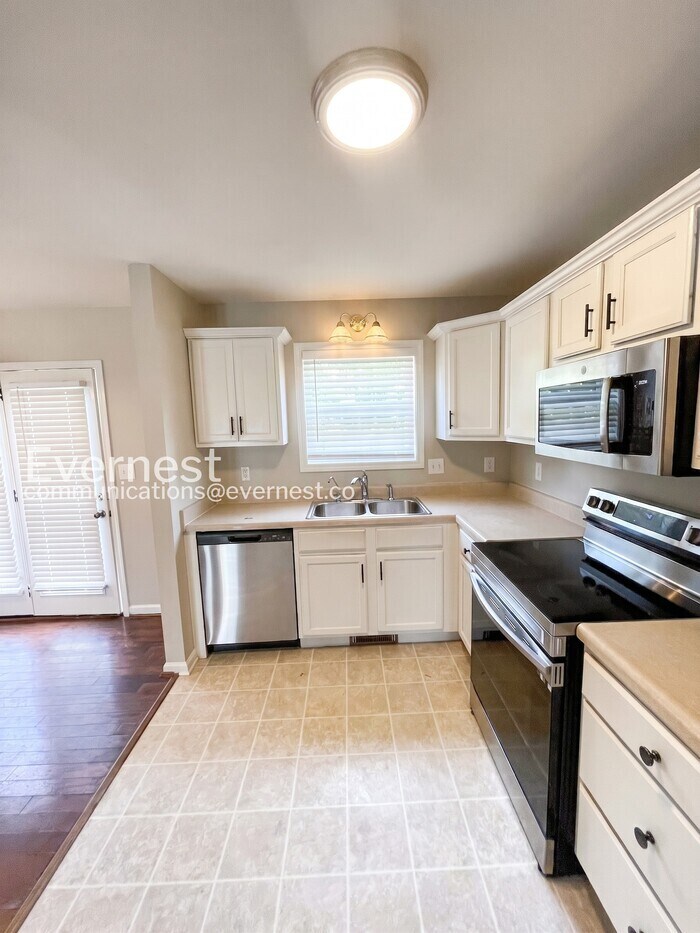 Building Photo - 3741 Harvest Ridge