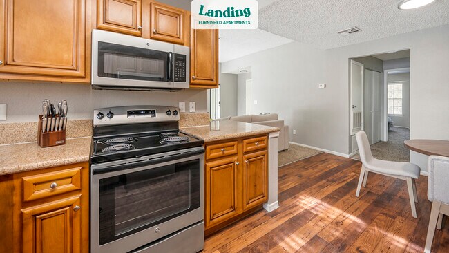 Building Photo - 2601 S Grand Canyon Dr