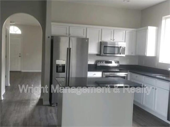 Building Photo - 1414 Loretto Cir