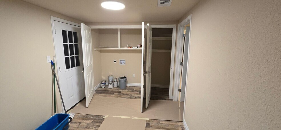 Building Photo - 118 Rockleigh Pl