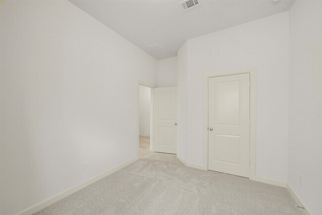 Building Photo - 139 Trillium Pk Lp