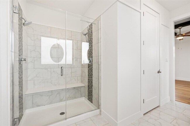 Building Photo - 403 Rose Branch Way