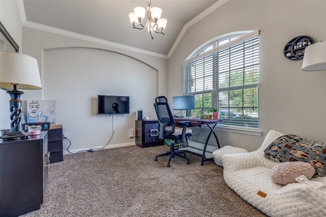 Building Photo - 11800 Patton Dr