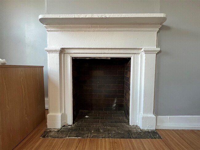 Building Photo - 120 Jefferson St