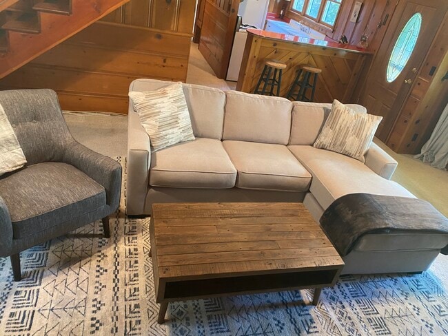 Building Photo - 24861 Faulhorn Dr