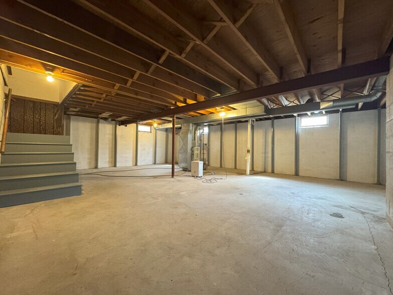 Building Photo - 7934 Daniel Ct