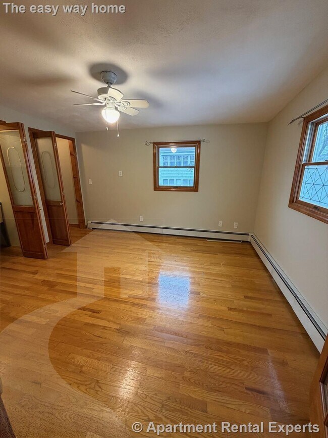 Building Photo - 33 Lafayette St