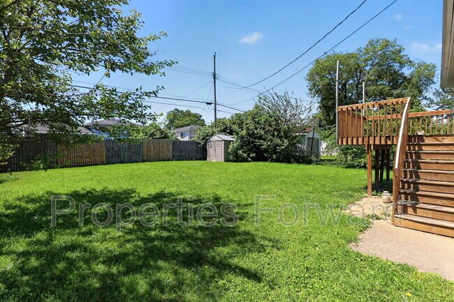 Building Photo - 873 Allison Dr