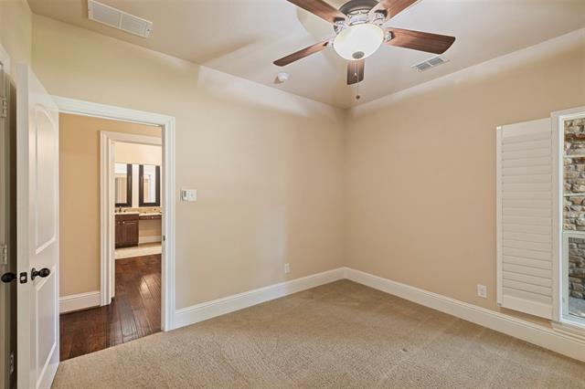 Building Photo - 7684 Fossil Ridge Dr