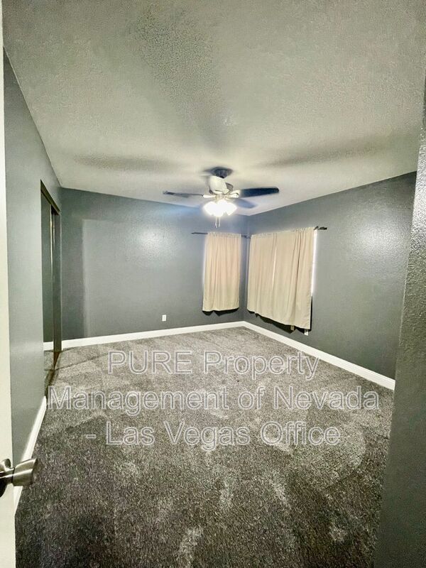 Building Photo - 3912 Diamond Ridge St