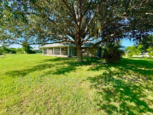 Building Photo - 4114 Rock Creek Dr