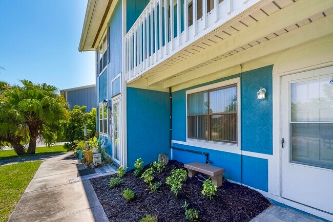 Building Photo - 123 Rio Del Mar St