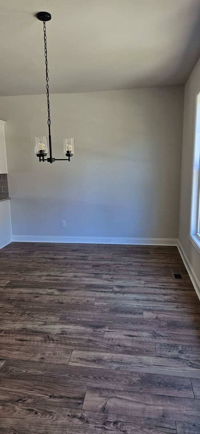 Building Photo - 1240 Ainsworth Alley