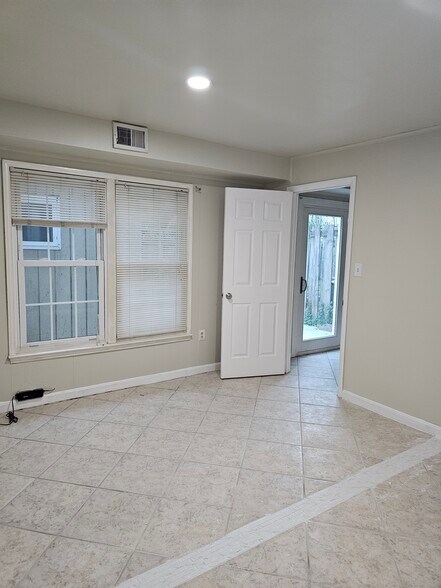 Lower level Bedroom - 8219 McClelland Pl