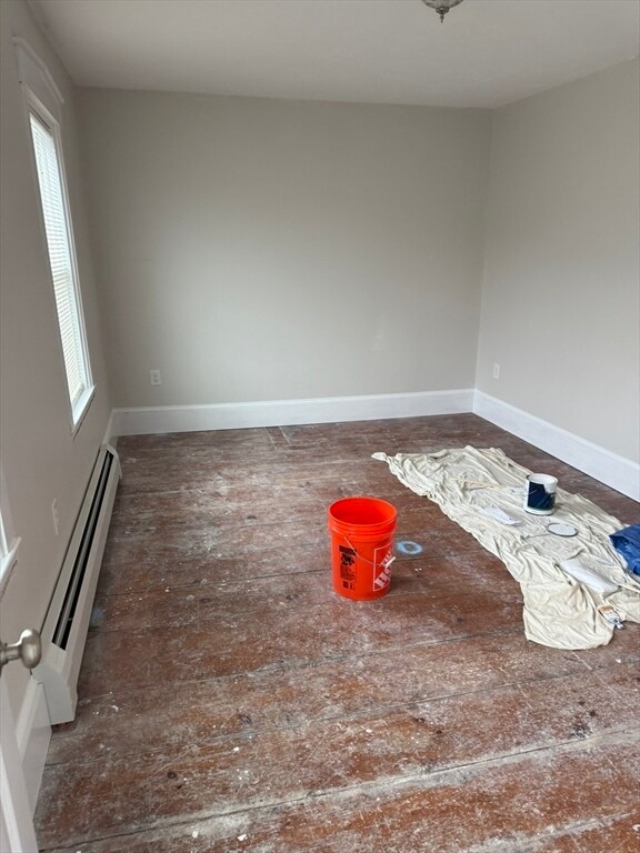 Building Photo - 68 Wales St