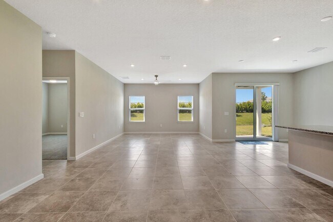 Building Photo - 12639 SW Forli Wy
