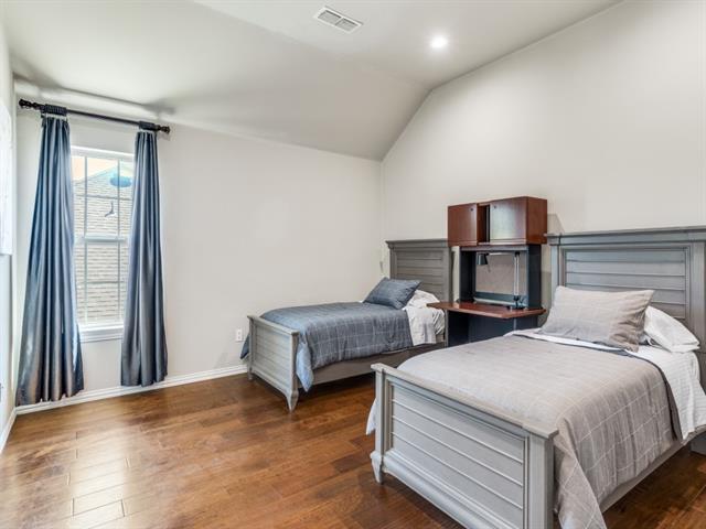 Building Photo - 7110 Waterbury Dr