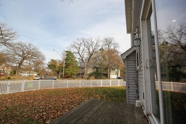 Building Photo - 2700 Dorman Ave