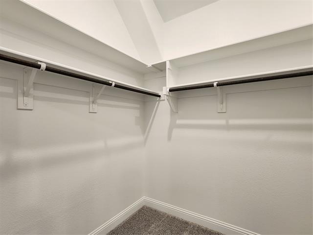 Building Photo - 724 Fencerow Trl