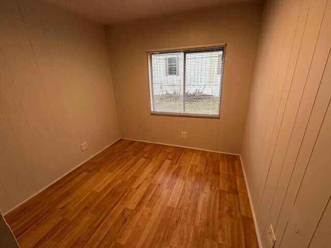 Building Photo - Mebane